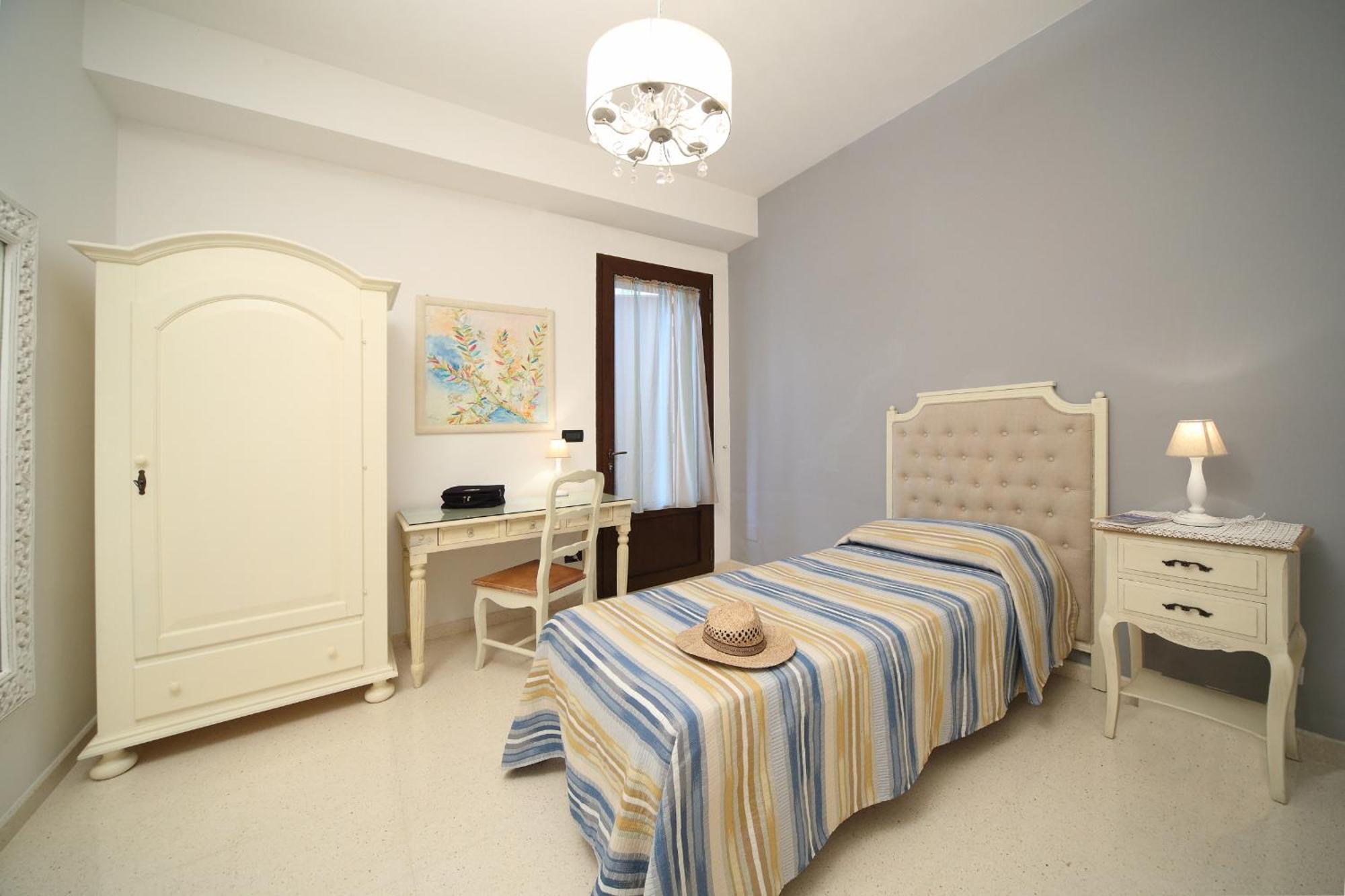 Willaria Country House Cursi Bilik gambar